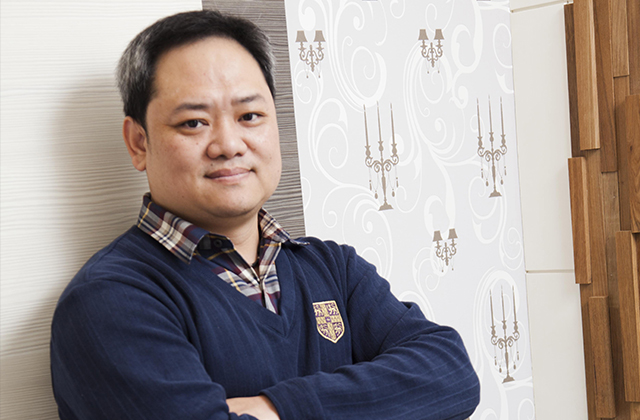 李浡偉